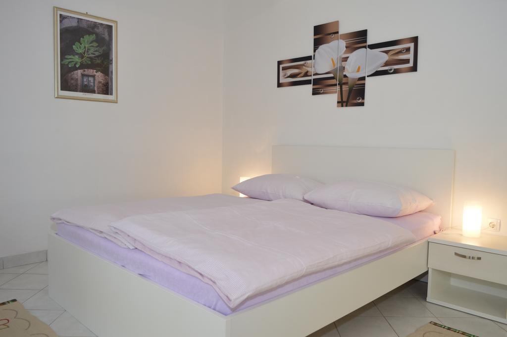 Permarinus Apartments โปดสตรานา ห้อง รูปภาพ