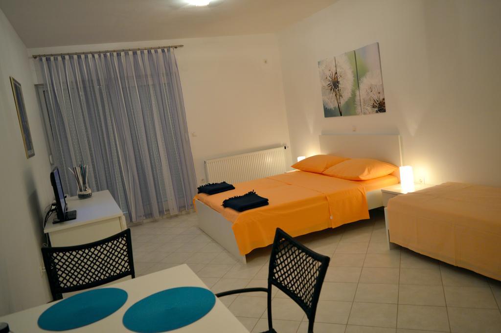 Permarinus Apartments โปดสตรานา ห้อง รูปภาพ